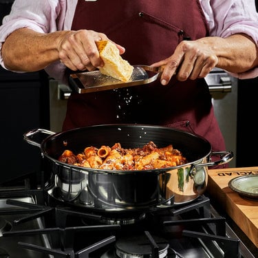 6.6 Litre Hybrid Deep Sauté Pan/Chicken Fryer with Lid