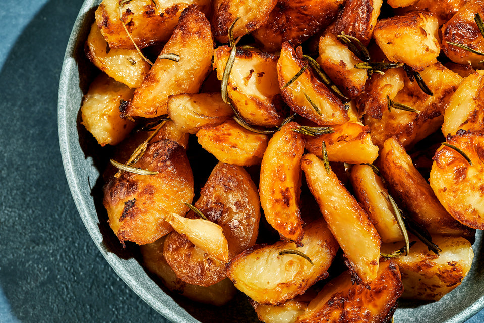 Crispy Duck Fat Roasted Potatoes – HexClad Cookware UK