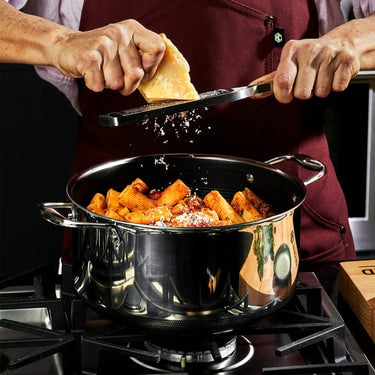 30 cm & 6.6 Litre Hybrid Pan & Lids Set